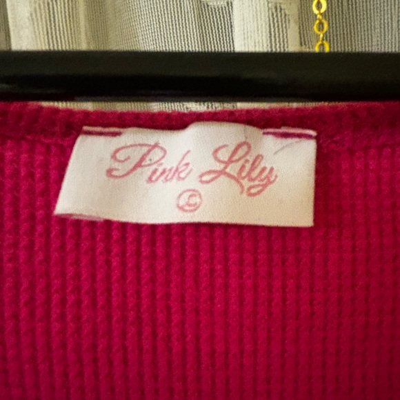 Pink Lily romper - Picture 2 of 2